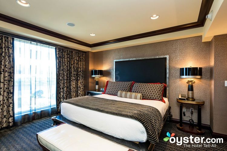 Best Pet-Friendly Hotels in Boston