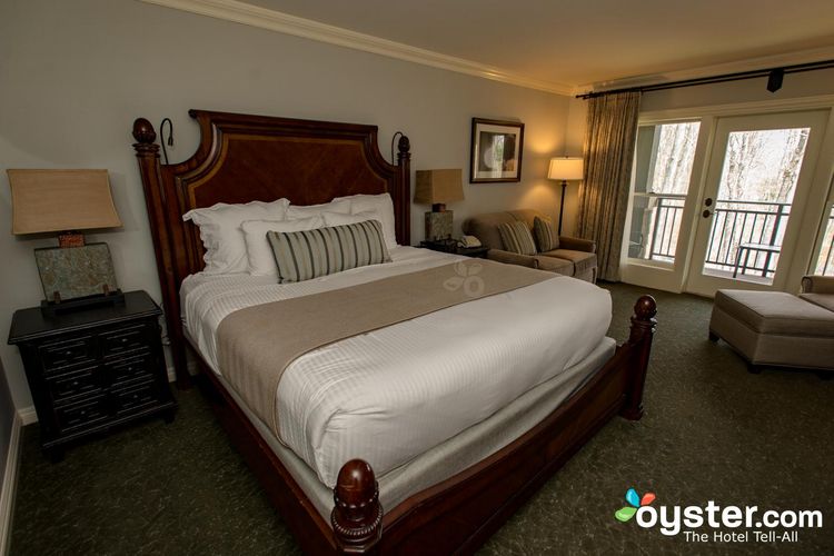 Most Romantic Hotels in the Poconos