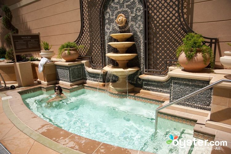 Most Romantic Hotels in Las Vegas